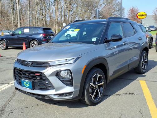 Sterling Gray Metallic 2023 Chevrolet Trailblazer RS