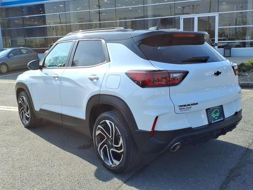 Summit White 2024 Chevrolet Trailblazer RS