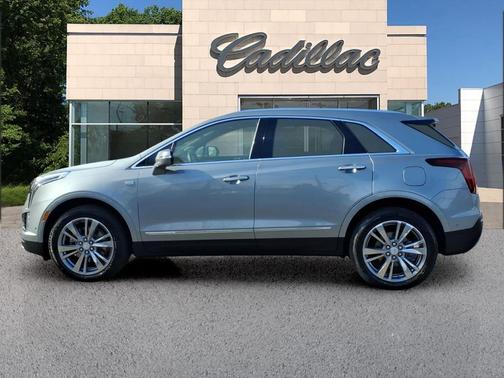 Argent Silver Metallic 2024 Cadillac XT5 Premium Luxury
