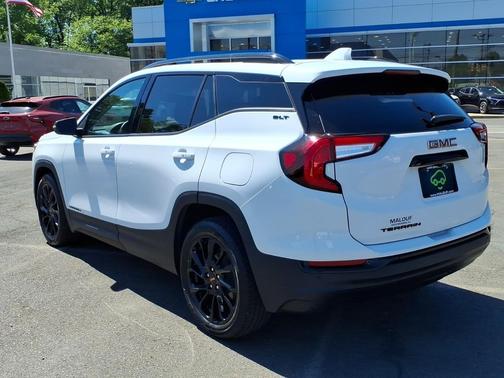 Summit White 2023 GMC Terrain SLT