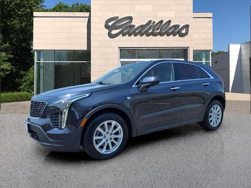 2022 Cadillac XT4 Luxury