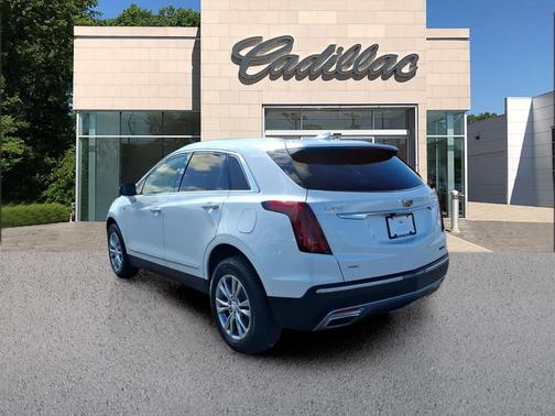 Crystal White Tricoat 2023 Cadillac XT5 Premium Luxury