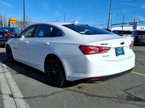 2023 Chevrolet Malibu FWD 2LT