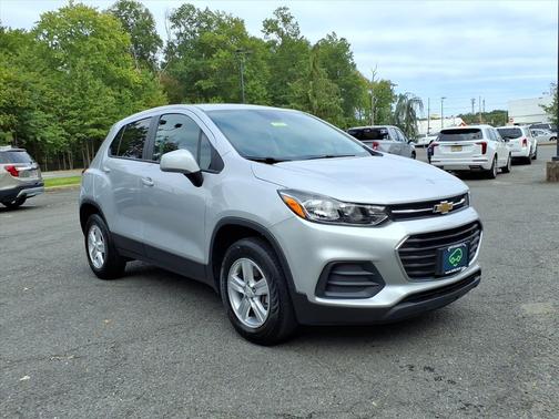 2022 Chevrolet Trax LS