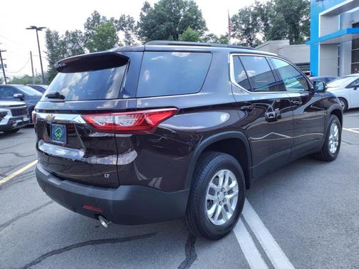 2021 Chevrolet Traverse LT Cloth