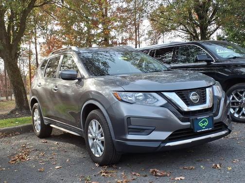 2020 Nissan Rogue SV