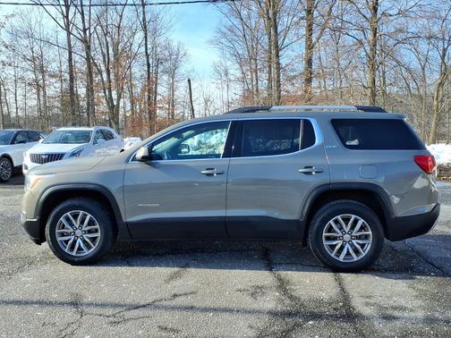 2019 GMC Acadia SLE-2