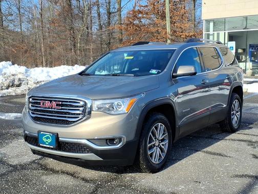 2019 GMC Acadia SLE-2