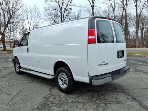 2024 GMC Savana 2500 Work Van