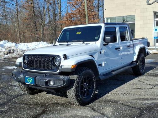 2025 Jeep Gladiator Willys