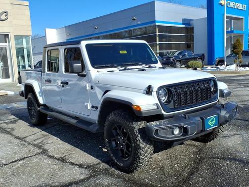 2025 Jeep Gladiator Willys