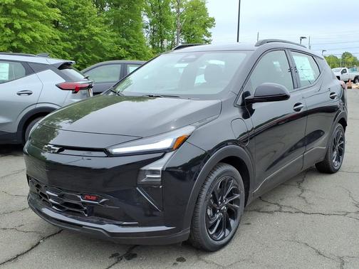 Mosaic Black Metallic 2027 Chevrolet Bolt RS