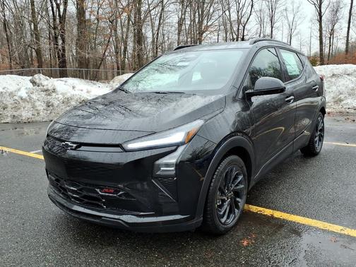 Mosaic Black Metallic 2027 Chevrolet Bolt RS