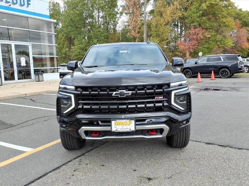 2026 Chevrolet Suburban Z71, 4WD