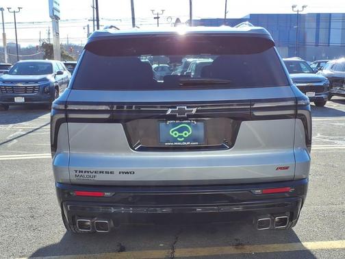 2024 Chevrolet Traverse RS