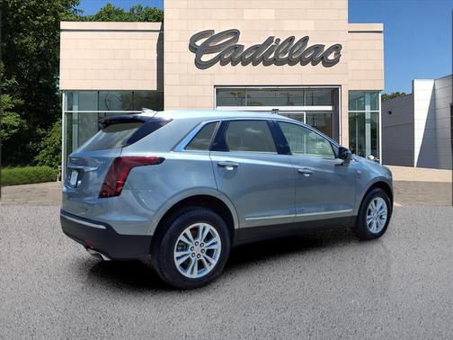 2023 Cadillac XT5 Luxury