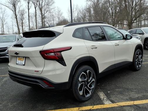 2026 Chevrolet Trax FWD 2RS