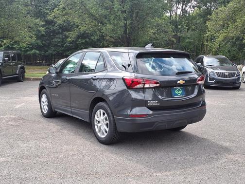 2022 Chevrolet Equinox LS