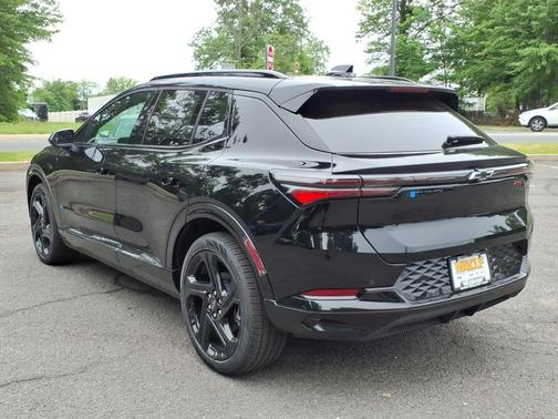 Black 2026 Chevrolet Equinox EV RS