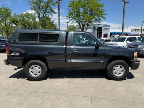 Carbon Metallic 2004 GMC Sierra 1500 SLE