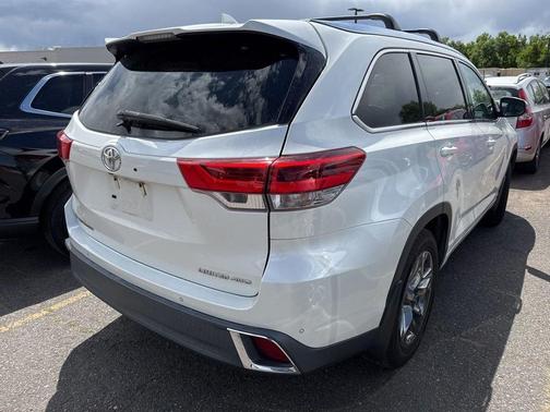 Blizzard Pearl 2019 Toyota Highlander Limited Platinum