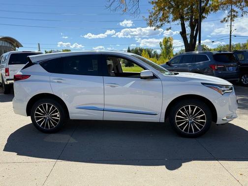 2025 Acura RDX Advance Package