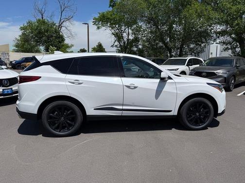 Platinum White Pearl 2026 Acura RDX Base