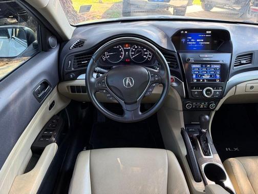 White 2017 Acura ILX Premium Package