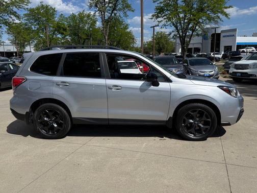 Ice Silver Metallic 2018 Subaru Forester 2.5i Premium