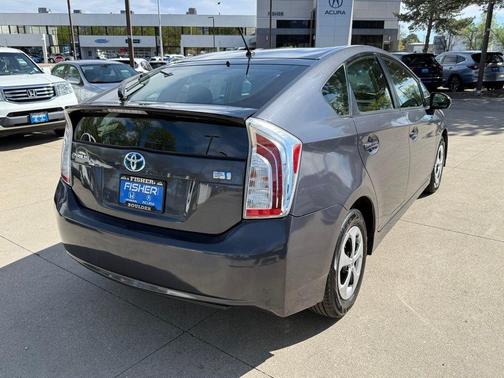 Winter Gray Metallic 2013 Toyota Prius Two
