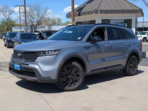 2021 Kia Sorento S