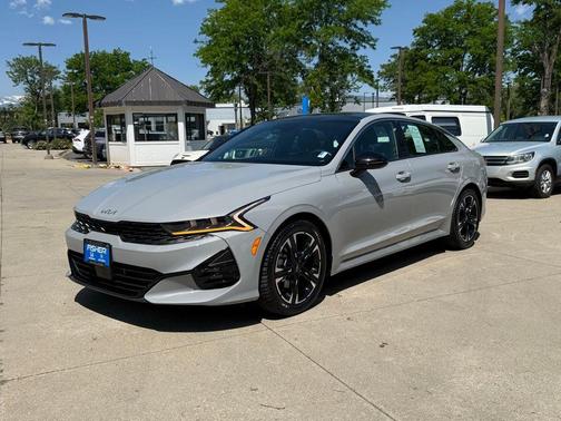 2023 Kia K5 GT-Line