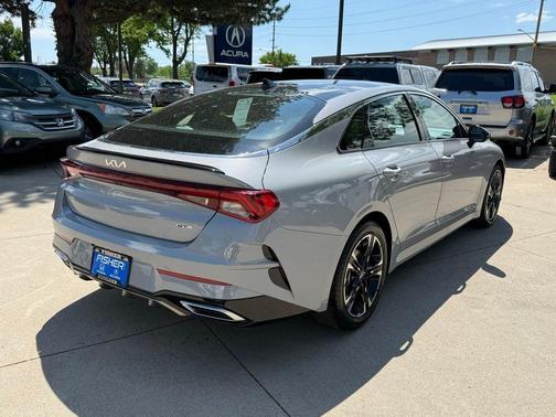 2023 Kia K5 GT-Line