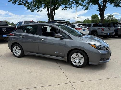 2018 Nissan Leaf S