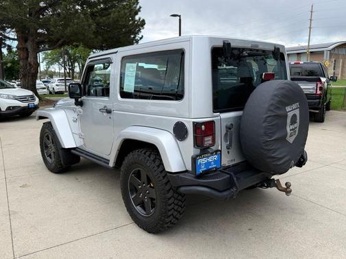 Bright Silver Clearcoat Metallic 2012 Jeep Wrangler Rubicon