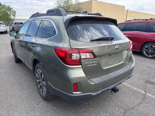 Wilderness Green Metallic 2017 Subaru Outback 2.5i Limited