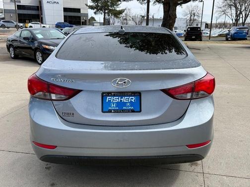 Shale Gray Metallic 2016 Hyundai ELANTRA SE