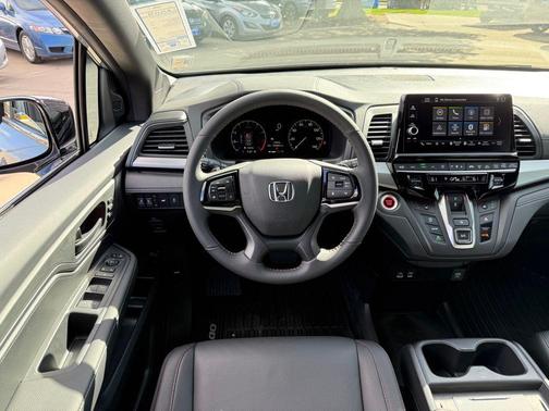 Sonic Gray Pearl 2026 Honda Odyssey Sport-L