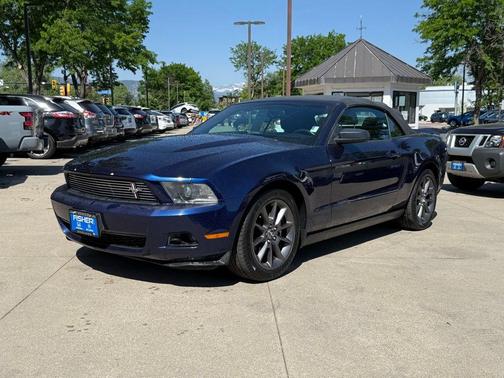 2012 Ford Mustang V6 Premium