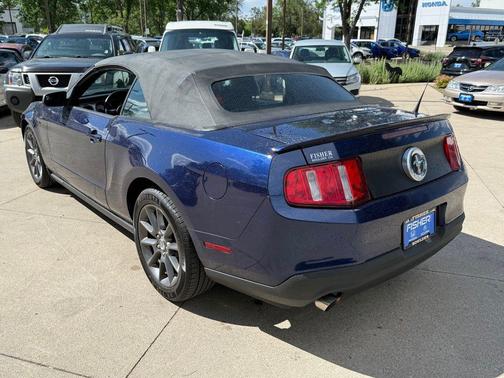 2012 Ford Mustang V6 Premium