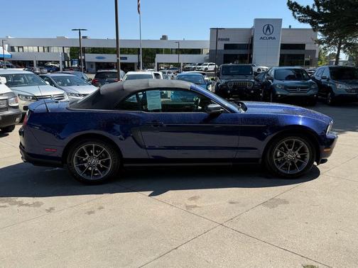 2012 Ford Mustang V6 Premium