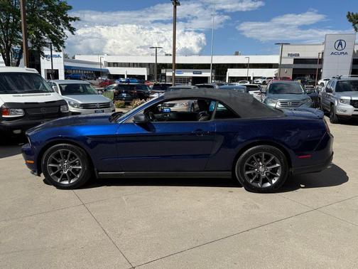 2012 Ford Mustang V6 Premium