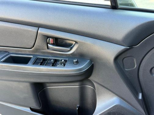 2014 Subaru Impreza 2.0i