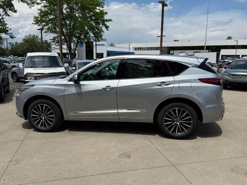 2025 Acura RDX Advance Package