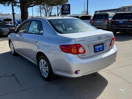 Classic Silver 2010 Toyota Corolla XLE