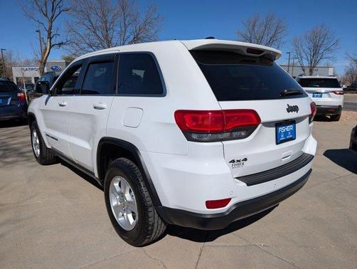 2017 Jeep Grand Cherokee Laredo