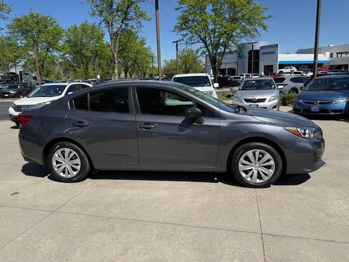 Magnetite Gray Metallic 2019 Subaru Impreza 2.0i