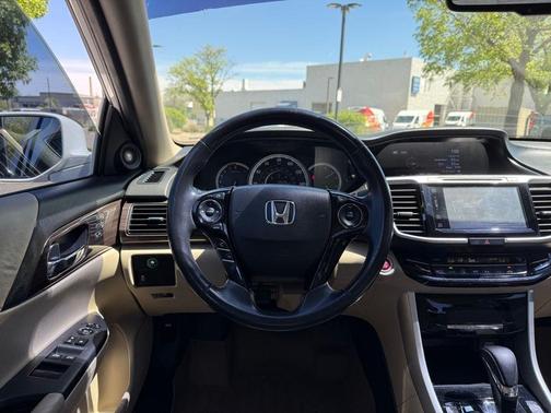 White 2017 Honda Accord EX-L