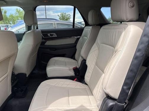 Ruby Red Metallic 2016 Ford Explorer Platinum