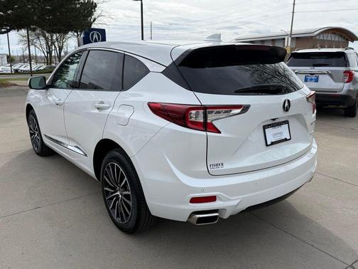 Platinum White Pearl 2025 Acura RDX Advance Package